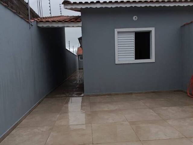 #C108 - Casa com Piscina para Venda em Itanhaém - SP - 1