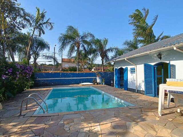 #C125 - Casa com Piscina para Venda em Itanhaém - SP - 1