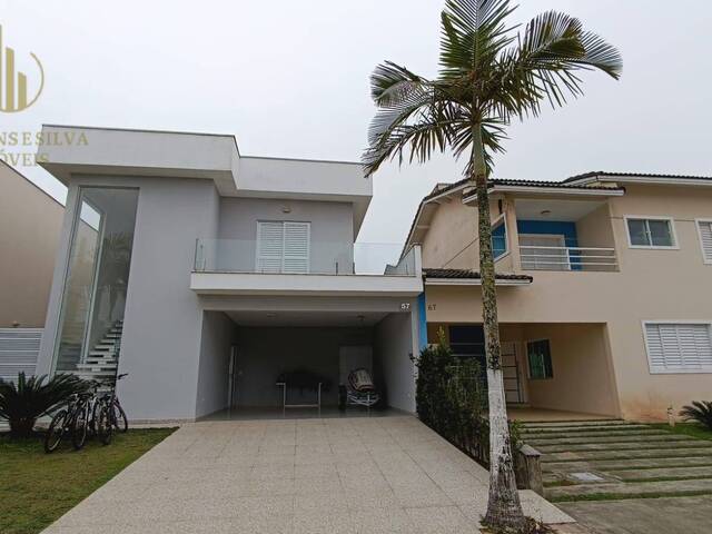 #C170 - Casa com Piscina para Venda em Itanhaém - SP - 1