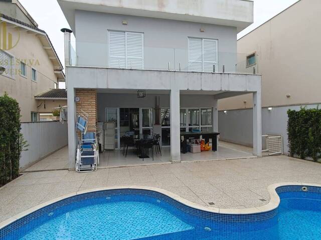 #C170 - Casa com Piscina para Venda em Itanhaém - SP - 2