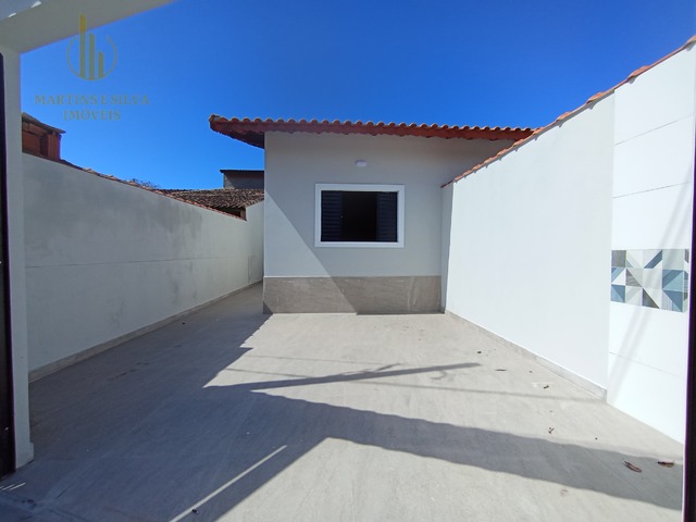 #C195 - Casa com Piscina para Venda em Itanhaém - SP - 1