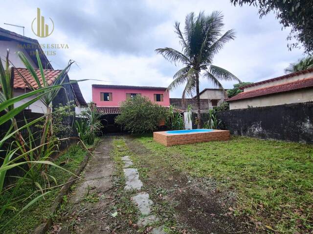 #C227 - Casa com Piscina para Venda em Itanhaém - SP - 1