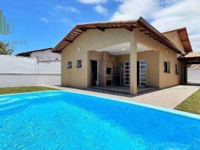 #C230 - Casa com Piscina para Venda em Itanhaém - SP - 1