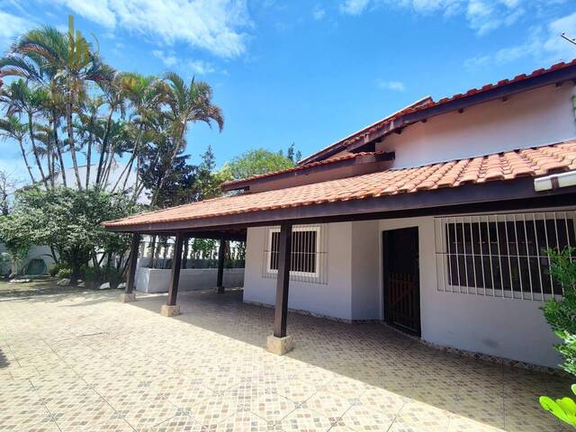 #C220 - Casa com Piscina para Venda em Itanhaém - SP - 1